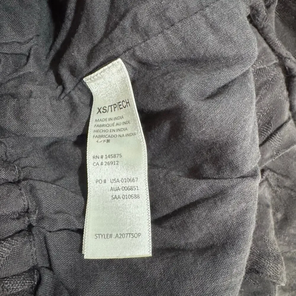 Amuse Society Gray Floral Inset Pattern Shorts Size XS